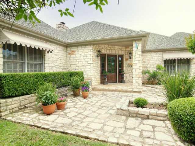 View 3501 Native Dancer CV in Davenport Ranch Ph 01 Sec 01 3501 Native Dancer CV - front exterior - Luxury home in Davenport Ranch Ph 01 Sec 01, Austin, TX