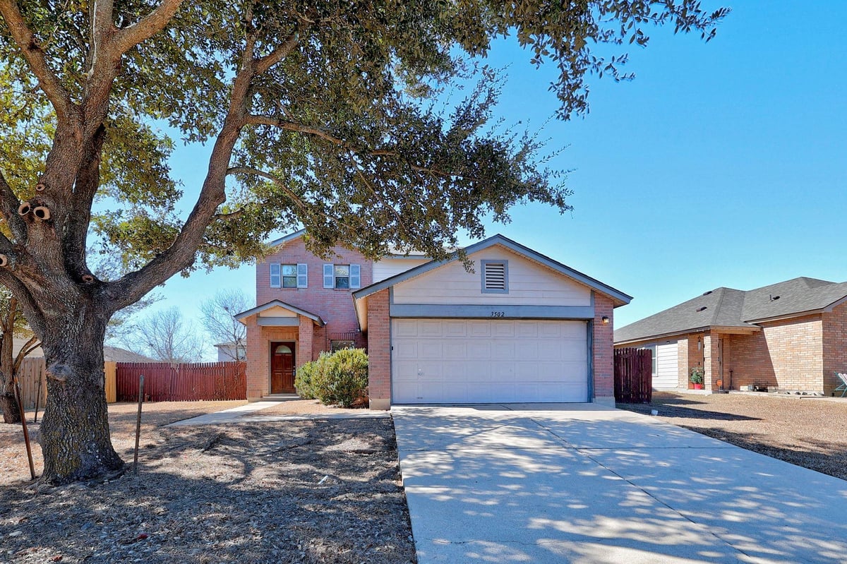View 3502 Sandy Brook Dr in Lakeside Sub 3502 Sandy Brook Dr - front exterior - Luxury home in Lakeside Sub, Round Rock, TX