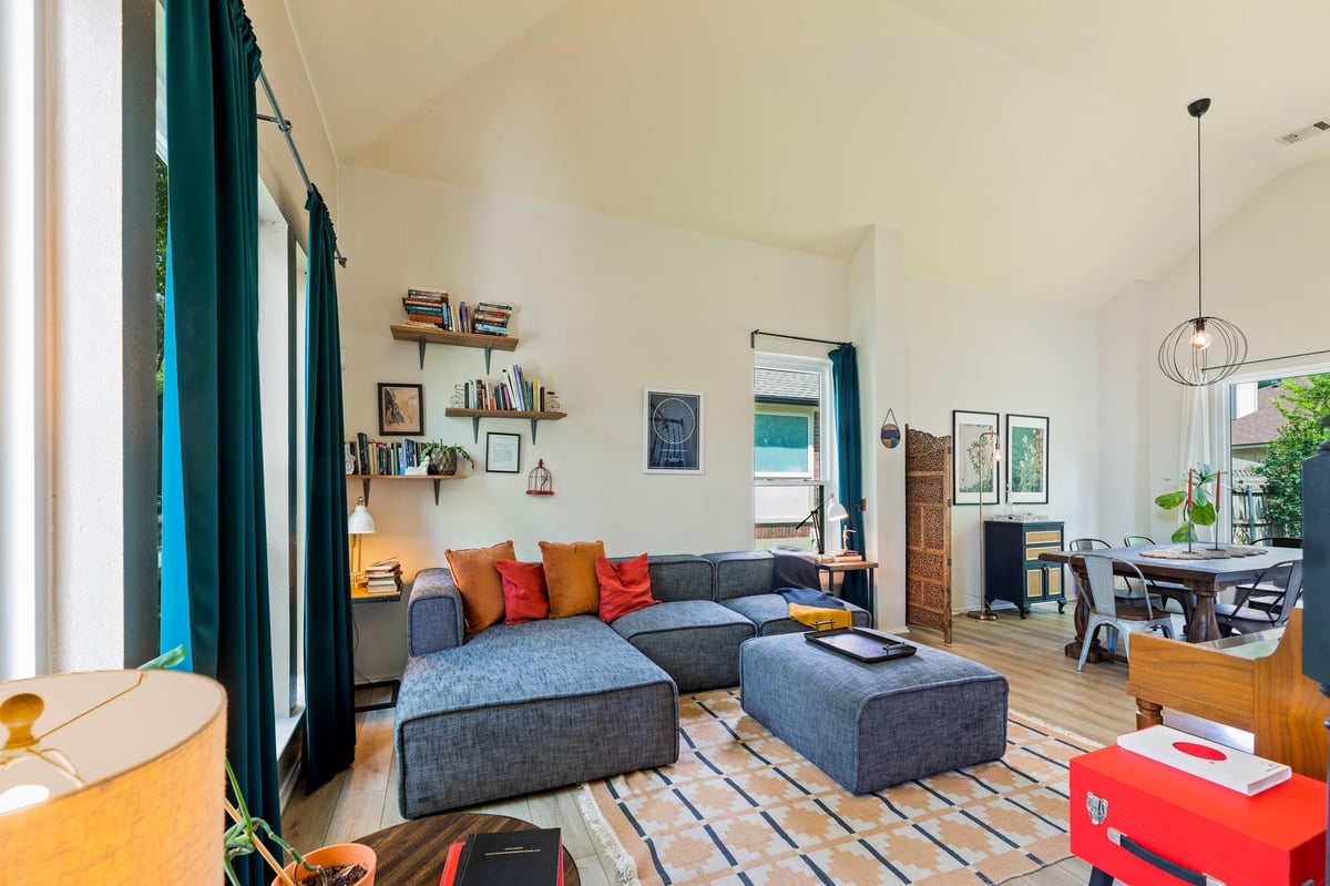 Living area at 3503 ASHMERE Loop - 4 bed 2 bath home