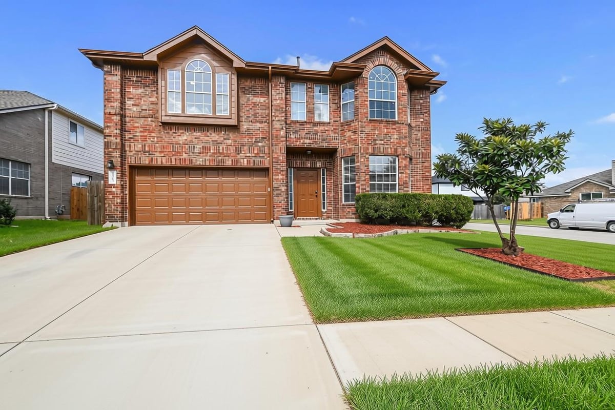 View 3503 Cheyenne ST in Eagle Ridge Sec 08 3503 Cheyenne ST - front exterior - Luxury home in Eagle Ridge Sec 08, Round Rock, TX