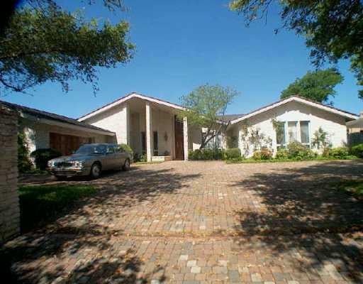 View 3506 MOUNT BONNELL Rd in MOUNT BONNELL TERRACE SEC 1 3506 MOUNT BONNELL Rd - property photo 1 - Luxury home in MOUNT BONNELL TERRACE SEC 1, Austin, TX