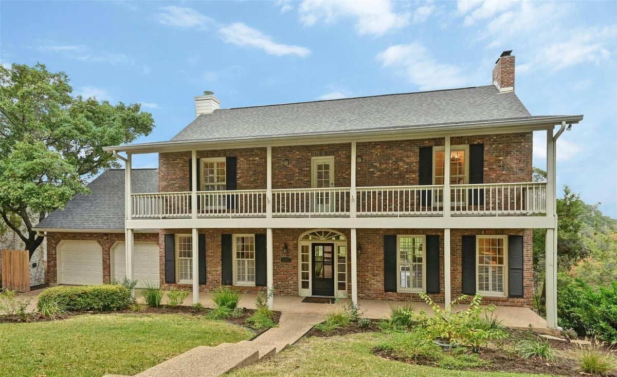 View 3508 Native Dancer Cv in Davenport Ranch Ph 01 Sec 01 3508 Native Dancer Cv - front exterior - Luxury home in Davenport Ranch Ph 01 Sec 01, Austin, TX