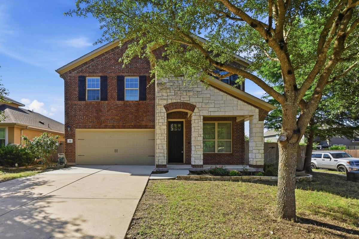 View 351 Wincliff DR in Garlic Creek West Ph Iii Sec 7 351 Wincliff DR - front exterior - Luxury home in Garlic Creek West Ph Iii Sec 7, Buda, TX