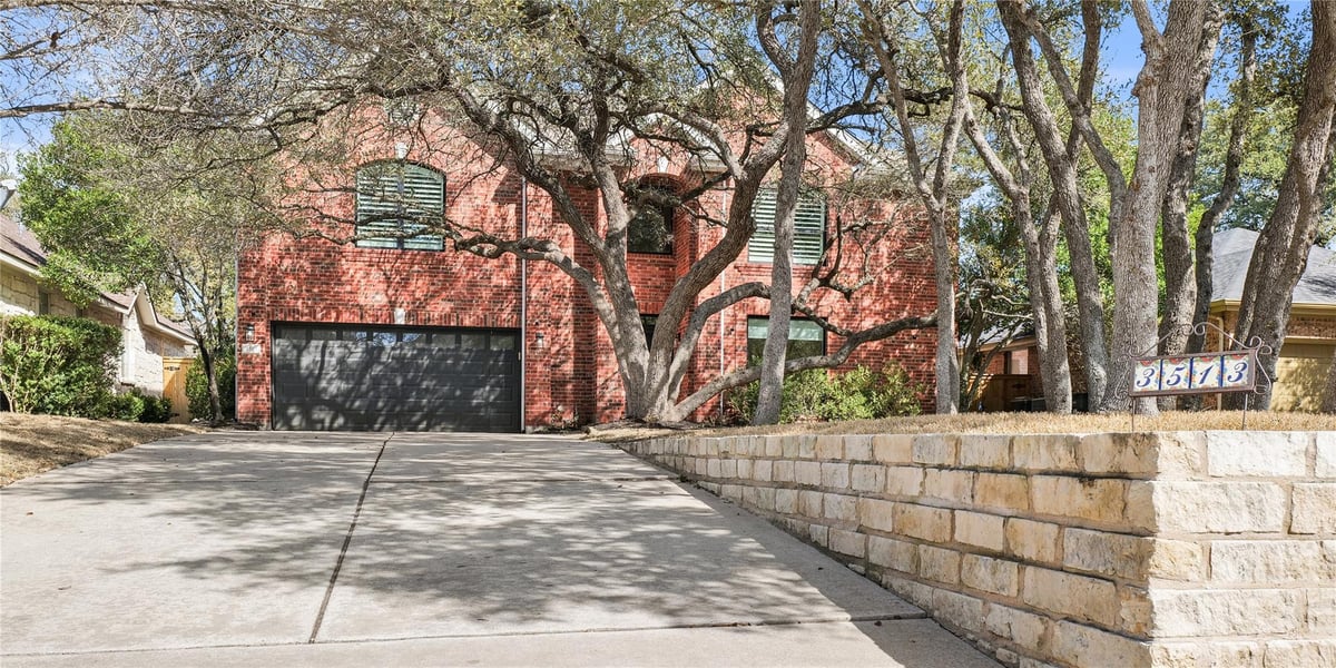 View 3513 Savoy CT in Lake Pointe Ph 02 3513 Savoy CT - property photo 1 - Luxury home in Lake Pointe Ph 02, Austin, TX