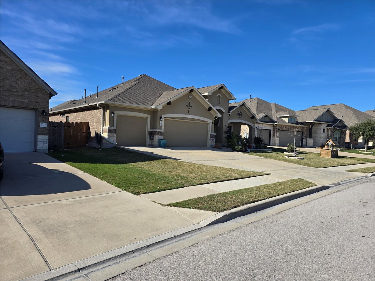 Primary bedroom at 3525 Tree Swallow Way - 4 bed 3 bath home