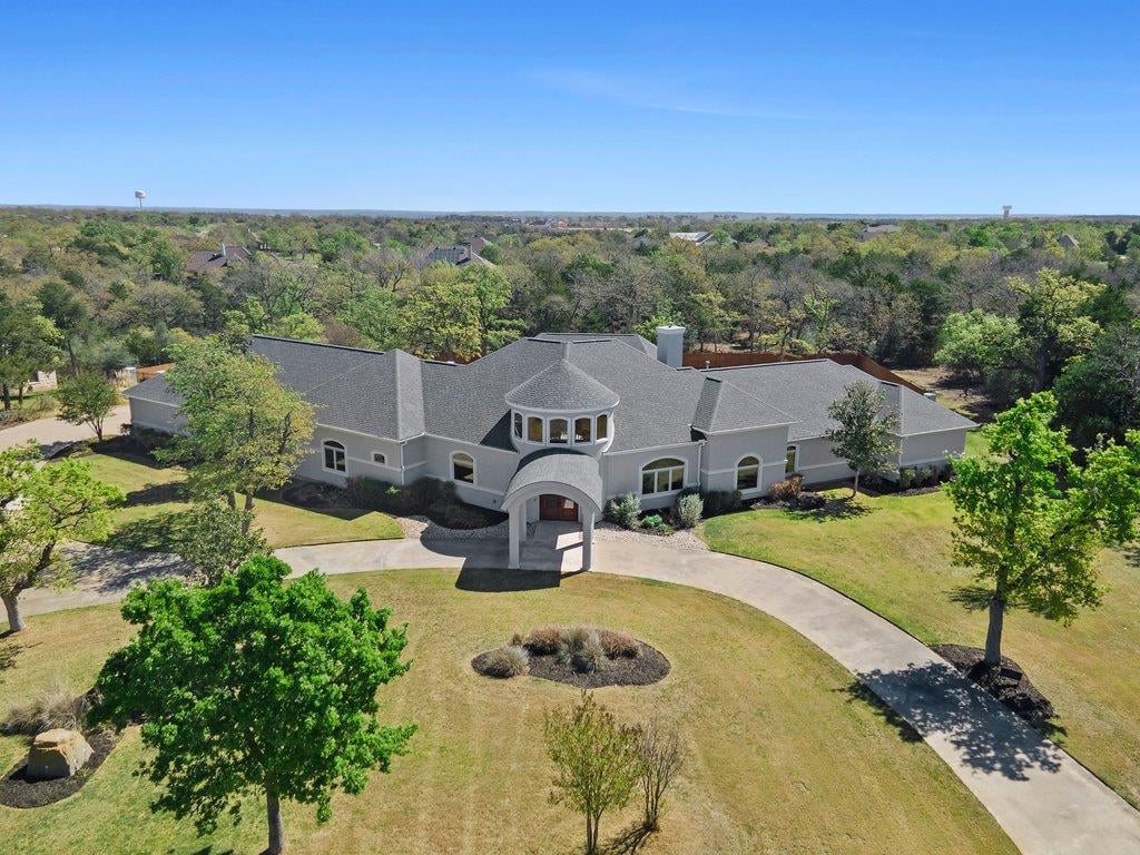 View 353 Stephen F Austin Blvd in The Colony 353 Stephen F Austin Blvd - front exterior - Luxury home in The Colony, Bastrop, TX