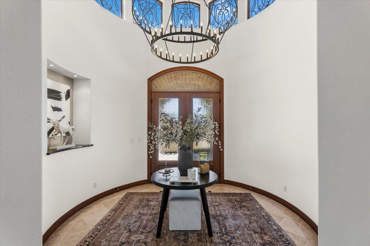 Living area at 353 Stephen F Austin Blvd - 5 bed 4 bath home