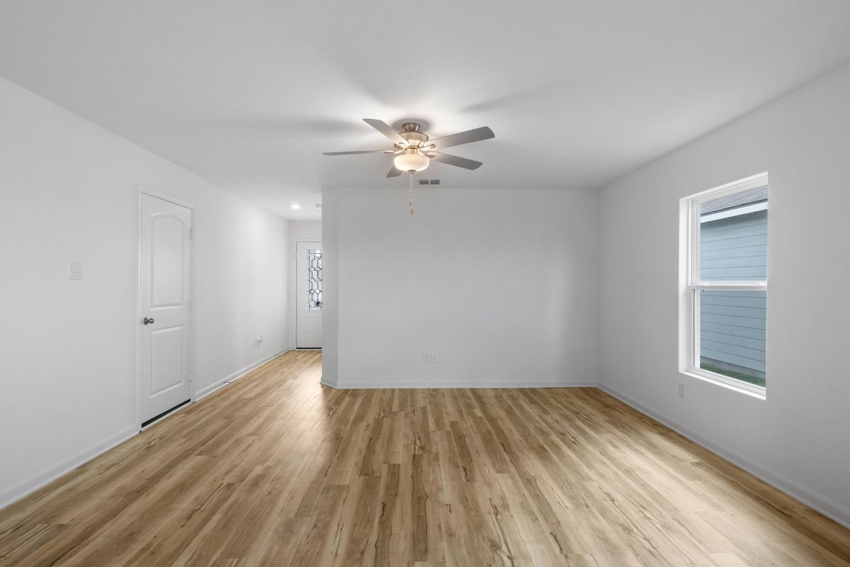 Primary bedroom at 354 Low Pasture Trl - 2 bed 2 bath home