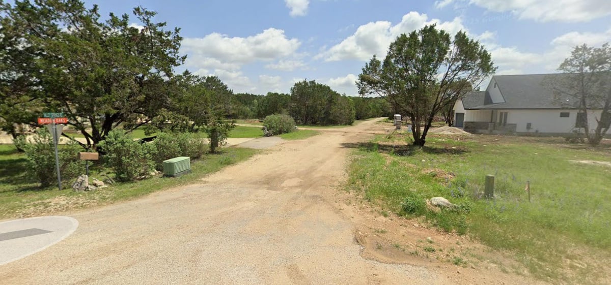 Primary bedroom at 36 Meadow Oak Ct - Woodcreek Sec 12, Wimberley, TX