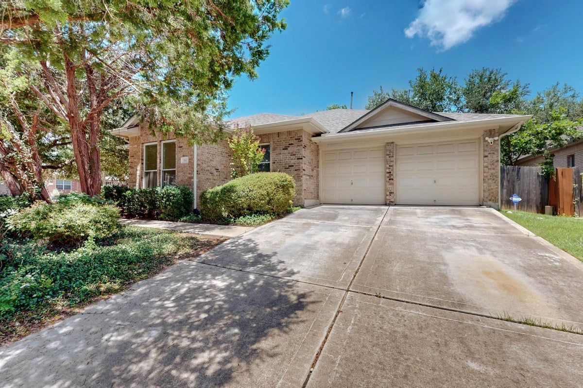 View 360 Canterbury DR in Austin 360 Canterbury DR, photo 1, Austin, Austin, TX