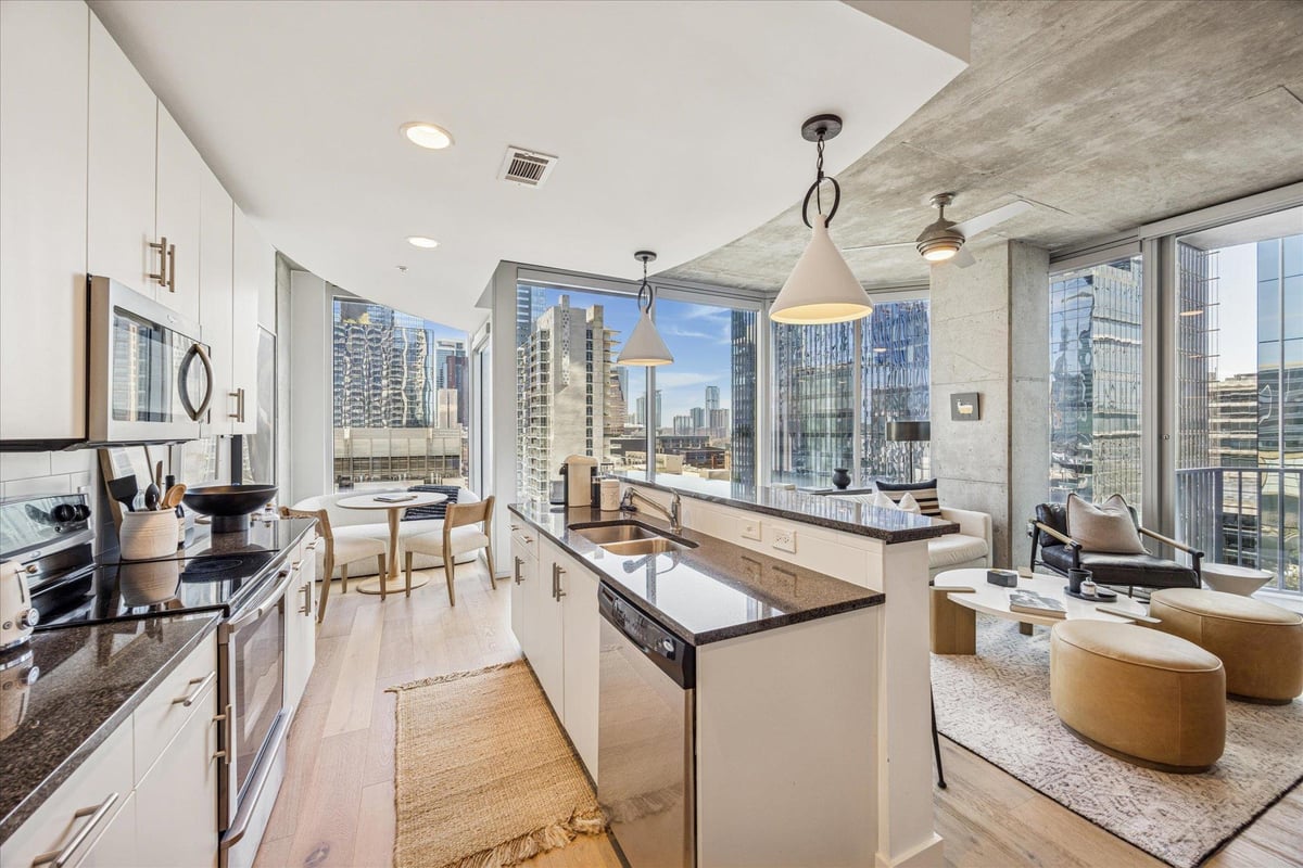 Living area at 360 Nueces St Unit #1001 - 1 bed 1 bath home