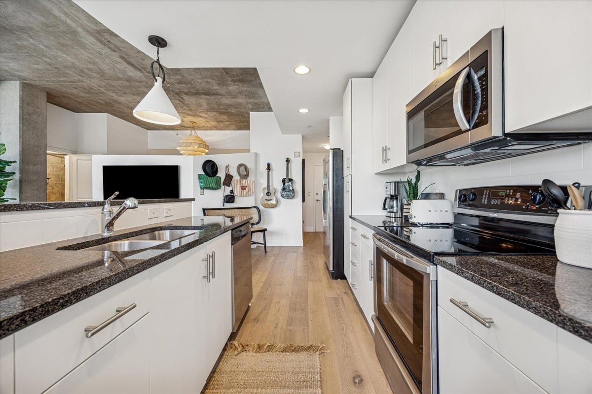 Bathroom at 360 Nueces St Unit #1001 - 1 bed 1 bath home