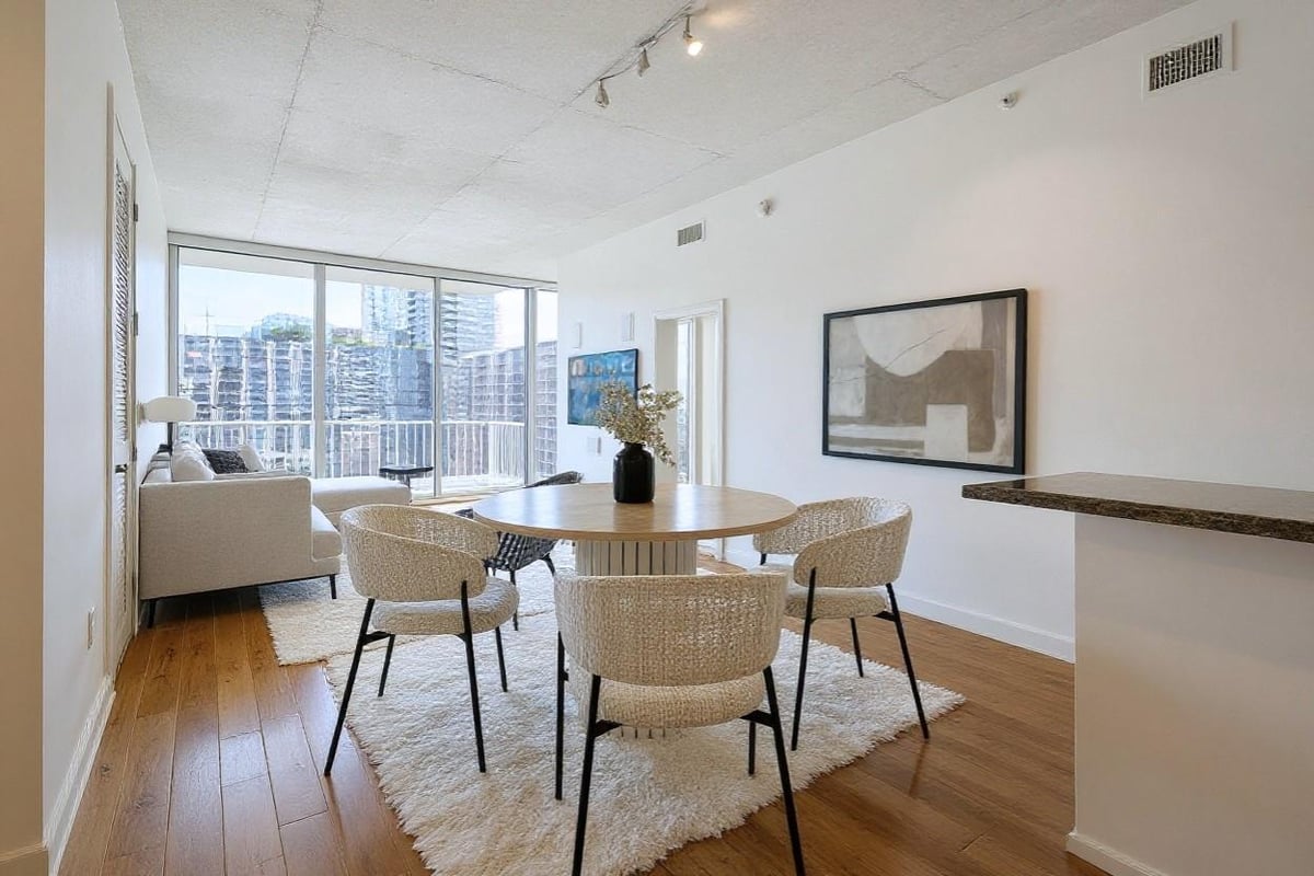 View 360 Nueces ST Unit #1411 in Residential Condo Amd 360 360 Nueces ST Unit #1411 - front exterior - Luxury home in Residential Condo Amd 360, Austin, TX