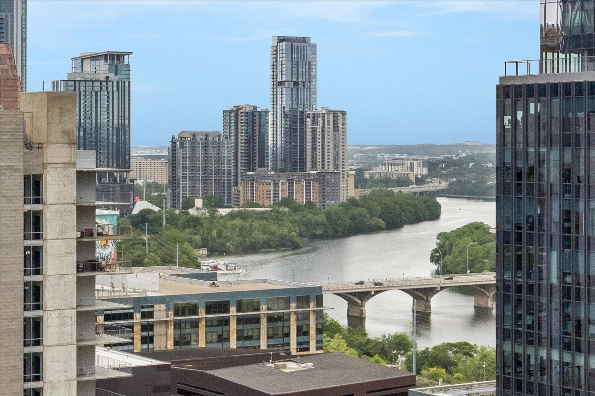 View 360 Nueces ST Unit #2005 in Residential Condo Amd 360 360 Nueces ST Unit #2005 - front exterior - Luxury home in Residential Condo Amd 360, Austin, TX