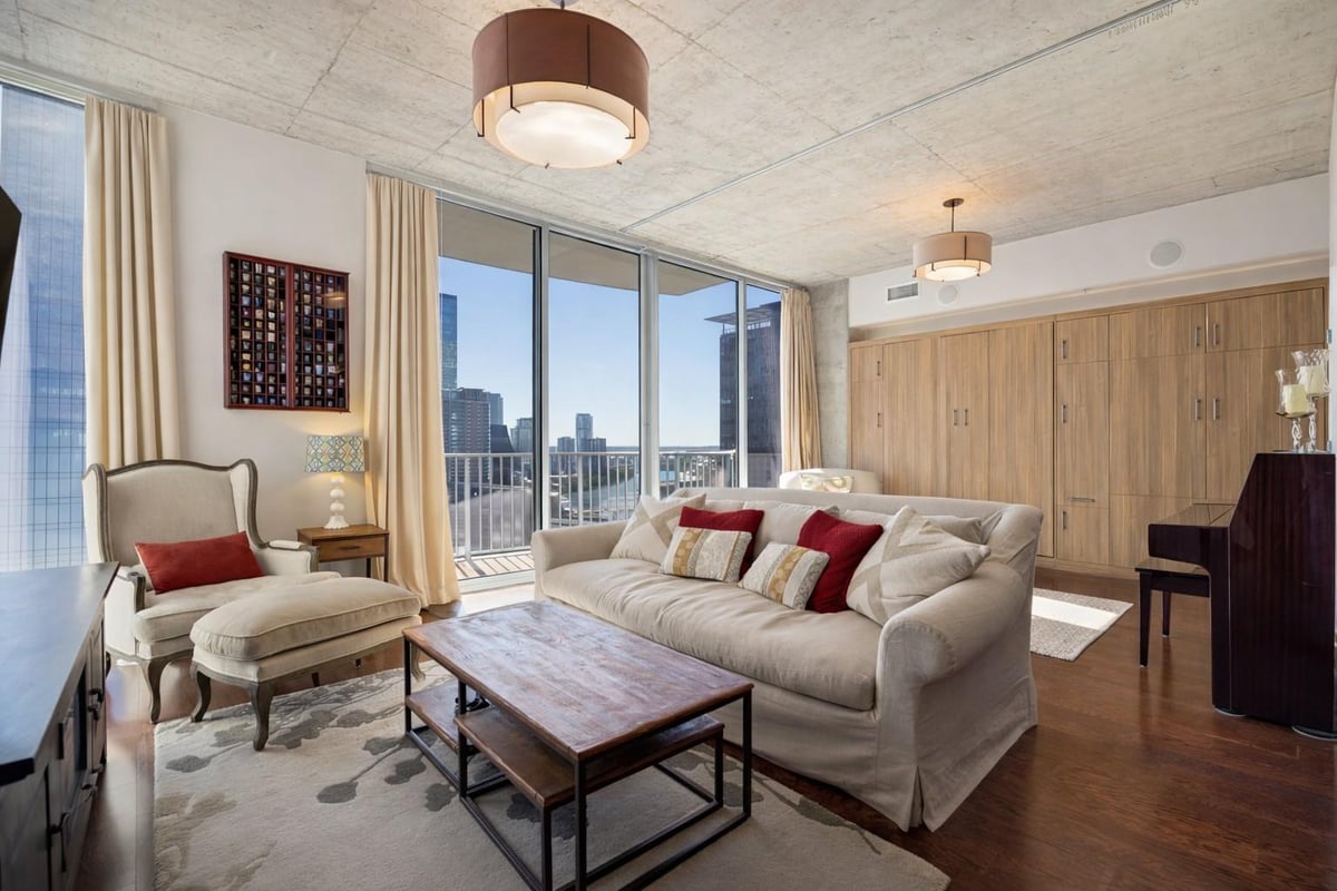 360 Nueces St Unit #2509 - front exterior - Luxury home in Residential Condo Amd 360, Austin, TX