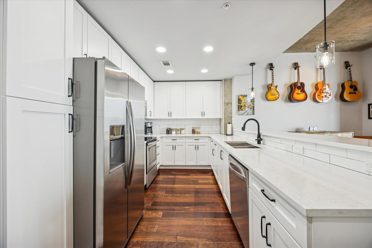 View 360 Nueces St Unit #4009 in Residential Condo Amd 360 360 Nueces St Unit #4009 - front exterior - Luxury home in Residential Condo Amd 360, Austin, TX