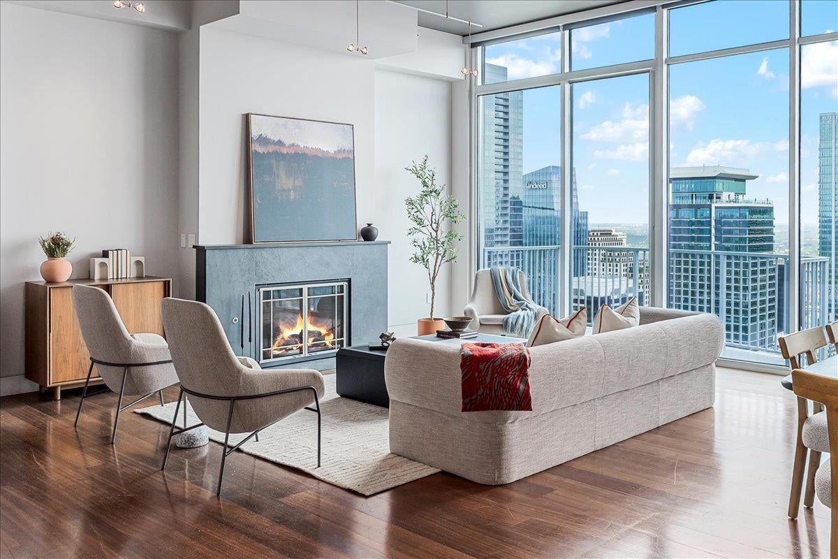 View 360 Nueces ST Unit #4305 in Downtown Austin 360 Nueces ST Unit #4305, photo 1, Downtown Austin, Austin, TX