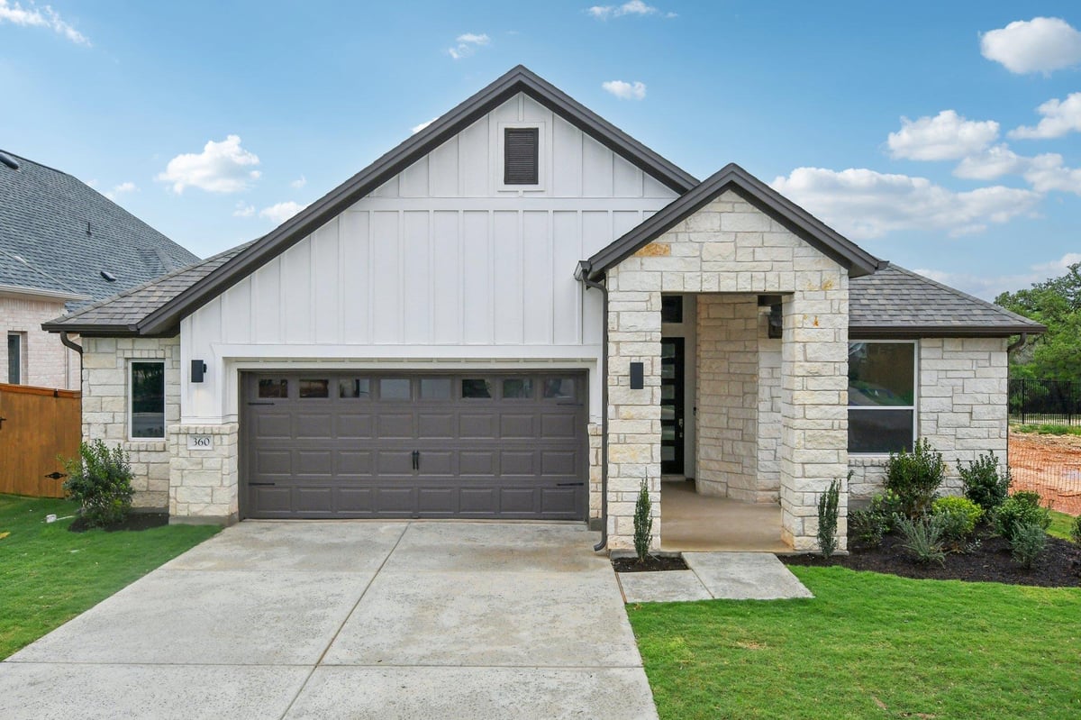 View 360 San Saba DR in Persimmon 360 San Saba DR - front exterior - Luxury home in Persimmon, Buda, TX