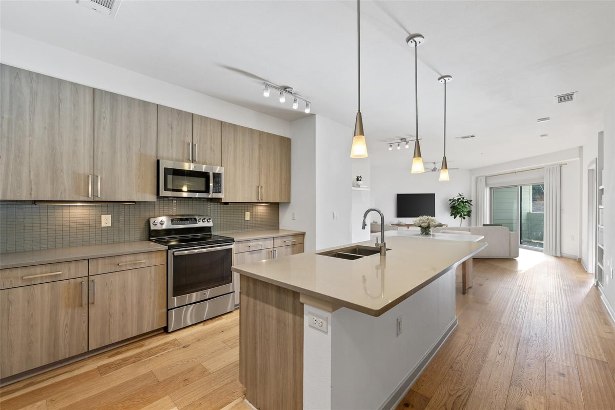 View 3600 S Lamar Blvd Unit #206 in Greenview On Barton Creek Condo 3600 S Lamar Blvd Unit #206 - front exterior - Luxury home in Greenview On Barton Creek Condo, Austin, TX