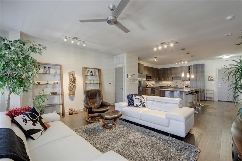 View 3600 S Lamar BLVD Unit #302 in Greenview On Barton Creek Condo 3600 S Lamar BLVD Unit #302 - front exterior - Luxury home in Greenview On Barton Creek Condo, Austin, TX