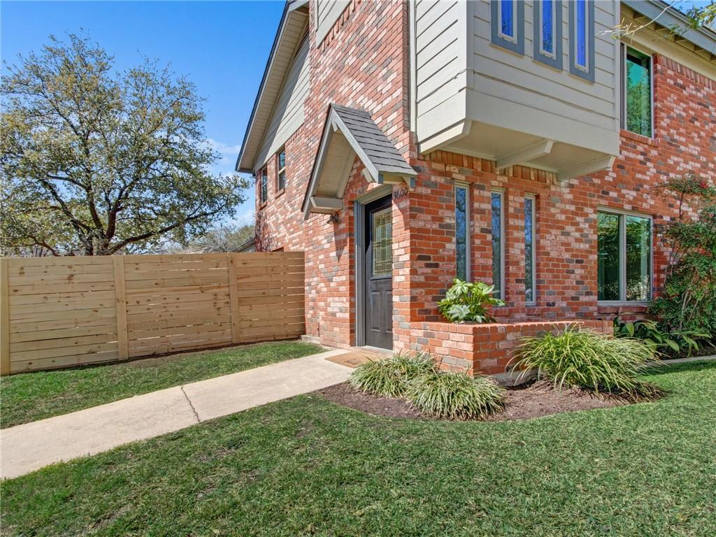 View 3600 Summit Bnd in Balcones Summit 3600 Summit Bnd - front exterior - Luxury home in Balcones Summit, Austin, TX