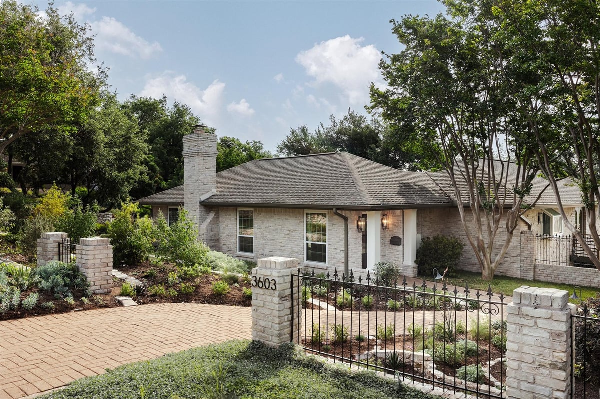 View 3603 Mount Bonnell Rd in Mount Bonnell Terrace Sec 01 3603 Mount Bonnell Rd - front exterior - Luxury home in Mount Bonnell Terrace Sec 01, Austin, TX