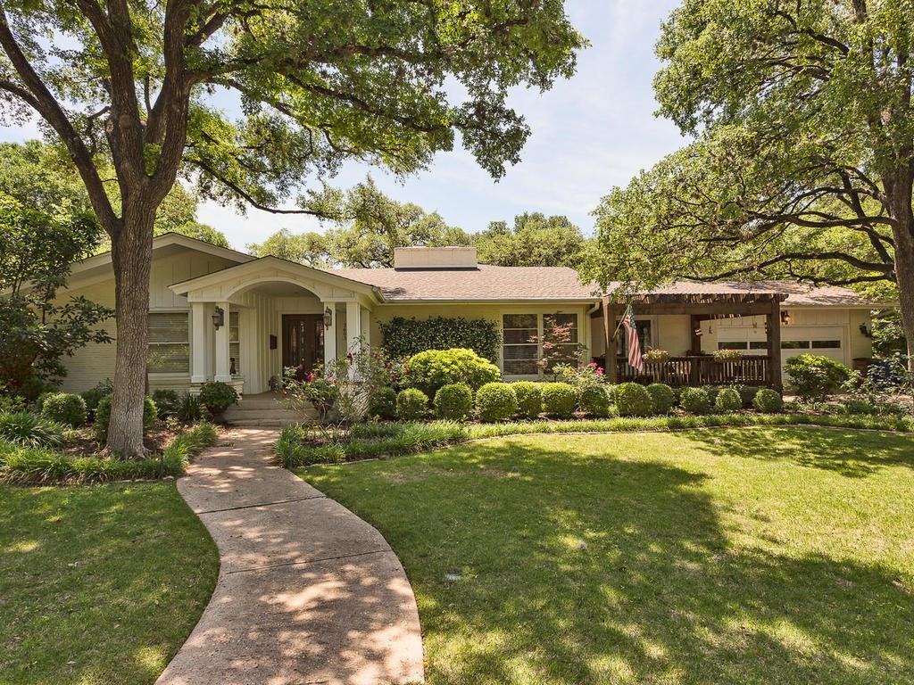 View 3603 River Rd in Lake Austin 3603 River Rd - property photo 1 - Luxury home in Lake Austin, Austin, TX