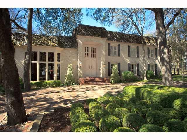 View 3604 Balcones Dr in Balcones 3604 Balcones Dr - property photo 1 - Luxury home in Balcones, Austin, TX