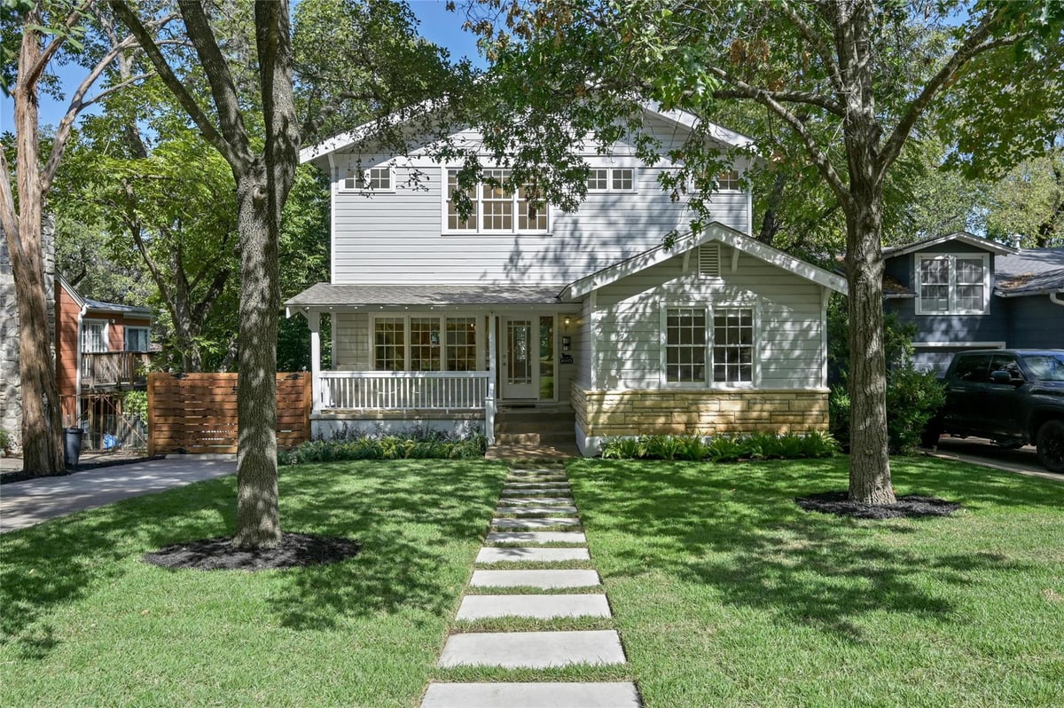 View 3604 Bonnie RD in Walsh Place 3604 Bonnie RD - property photo 1 - Luxury home in Walsh Place, Austin, TX