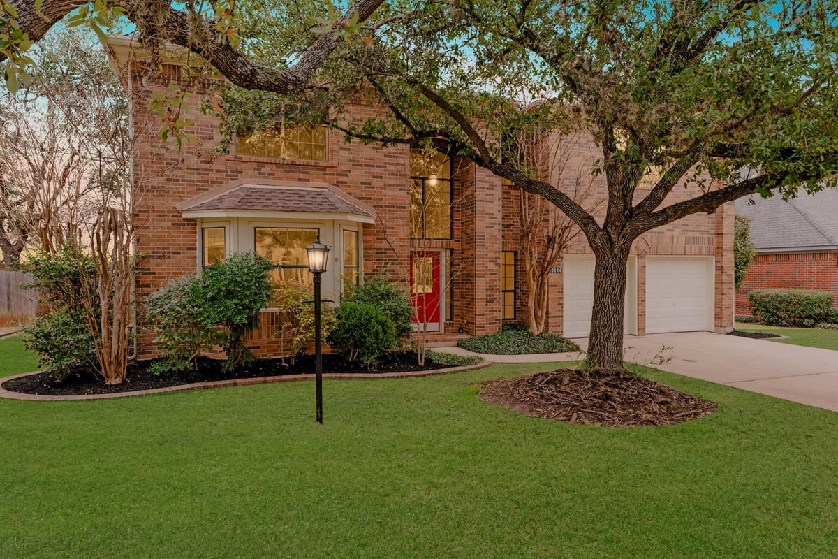 View 3604 Rocky Ford DR in Oak Creek Parke 3604 Rocky Ford DR - property photo 1 - Luxury home in Oak Creek Parke, Austin, TX