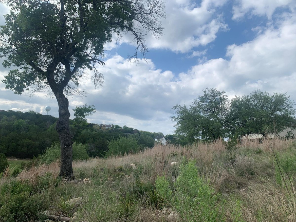 View 3606 Congress Ave in Highland Lake Estates Sec 05 3606 Congress Ave - front exterior - Luxury lot in Highland Lake Estates Sec 05, Lago Vista, TX