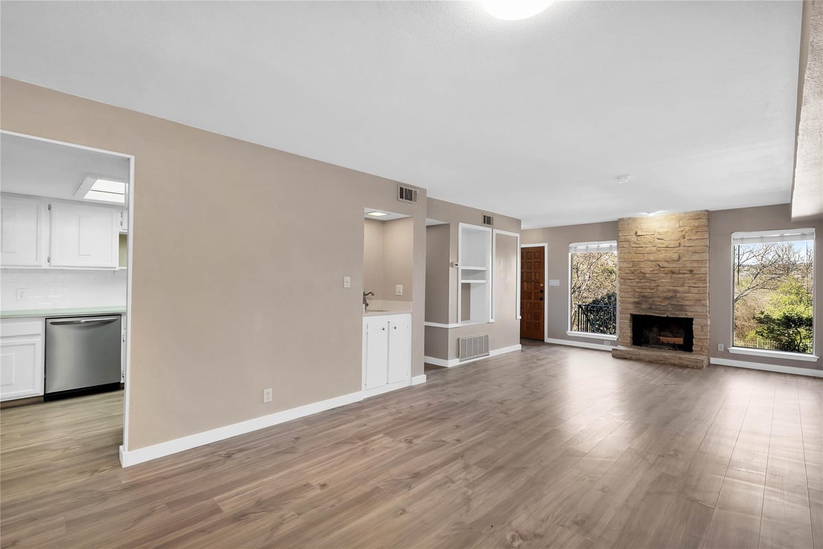 Primary bedroom at 3607 Las Colinas Dr Unit #B - 2 bed 2 bath home