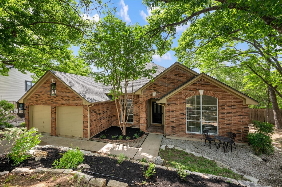 View 3608 Rip Ford Dr in Steiner Ranch Ph 01 Sec 01 3608 Rip Ford Dr - front exterior - Luxury home in Steiner Ranch Ph 01 Sec 01, Austin, TX