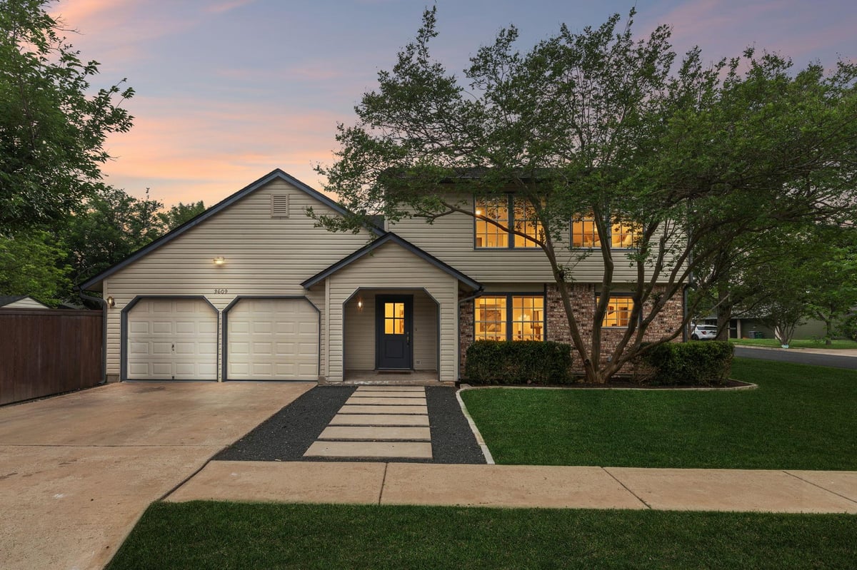 View 3609 Alexandria Dr in Maple Run Sec 02-A 3609 Alexandria Dr - front exterior - Luxury home in Maple Run Sec 02-A, Austin, TX