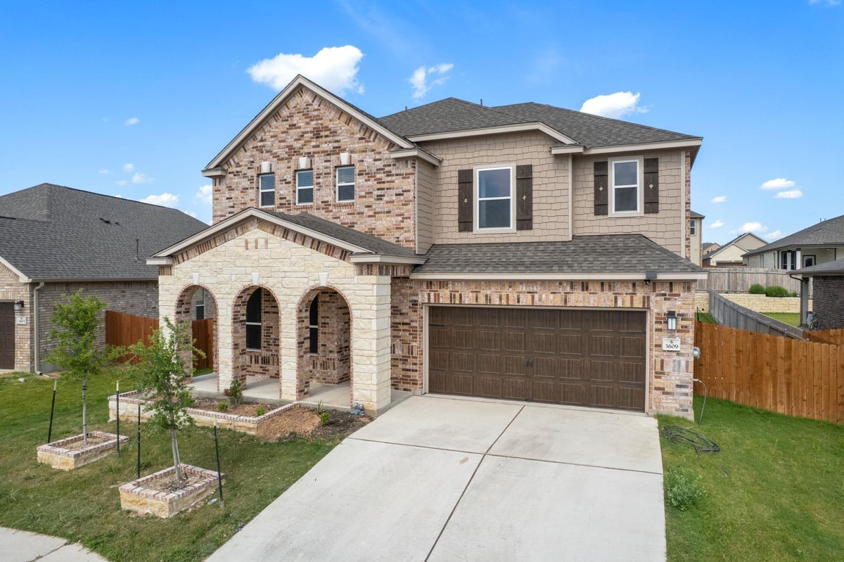 Living area at 3609 Lapio Way - 4 bed 3 bath home