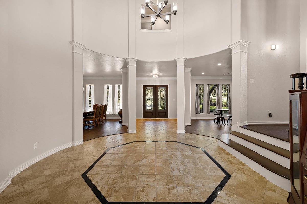 Living area at 3612 Good Night Trl - 5 bed 3 bath home