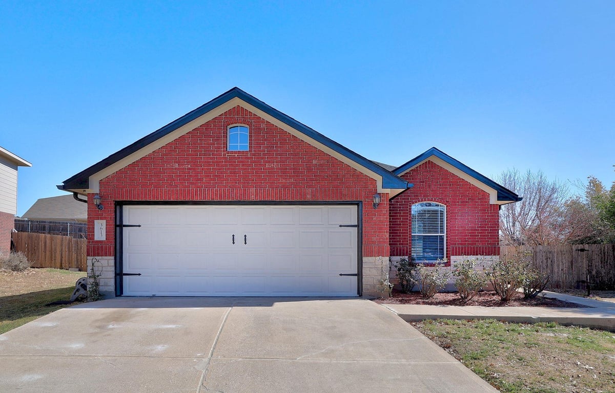 View 3613 Bach Dr in Cantarra Sec 01 3613 Bach Dr - front exterior - Luxury home in Cantarra Sec 01, Pflugerville, TX
