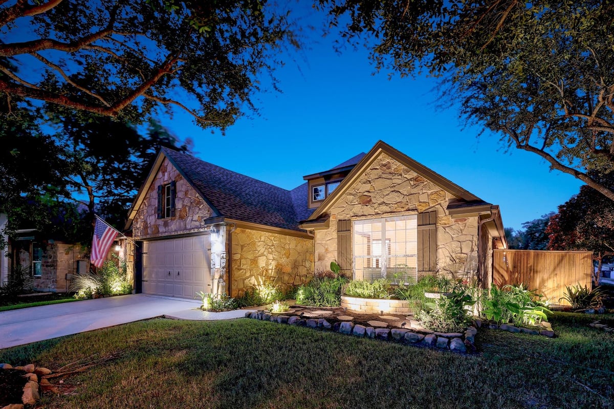 View 3622 Penelope WAY in Paloma Lake 3622 Penelope WAY - front exterior - Luxury home in Paloma Lake, Round Rock, TX