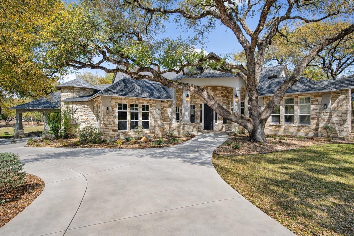 View 3627 Stoneridge in Stoneridge Place 3627 Stoneridge - view with 3627 Stoneridge in Austin - Luxury home in Stoneridge Place, Austin, TX