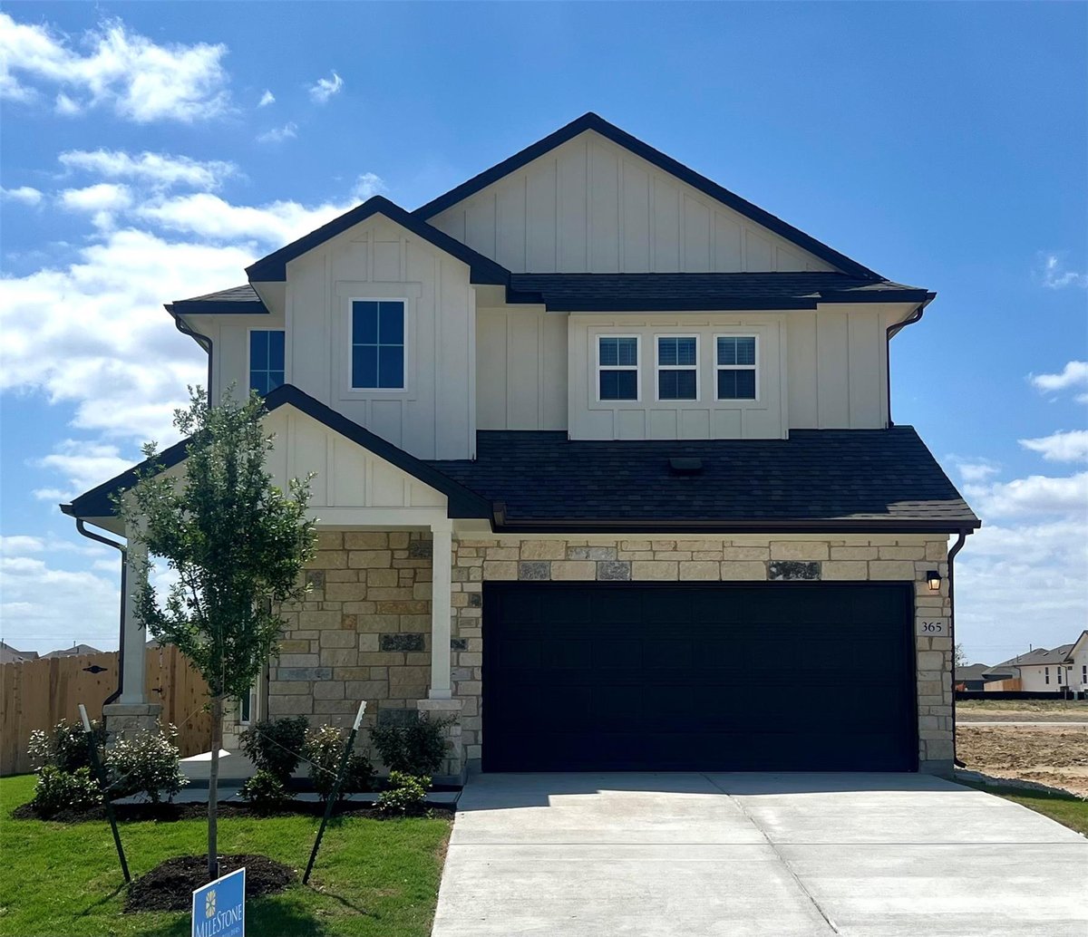 View 365 Young St in Porter Country 365 Young St - front exterior - Luxury home in Porter Country, Buda, TX