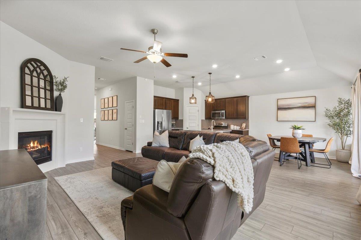 View 366 Cold River RUN in 6 Creeks Ph 1 Sec 2 366 Cold River RUN - property photo 1 - Luxury home in 6 Creeks Ph 1 Sec 2, Kyle, TX