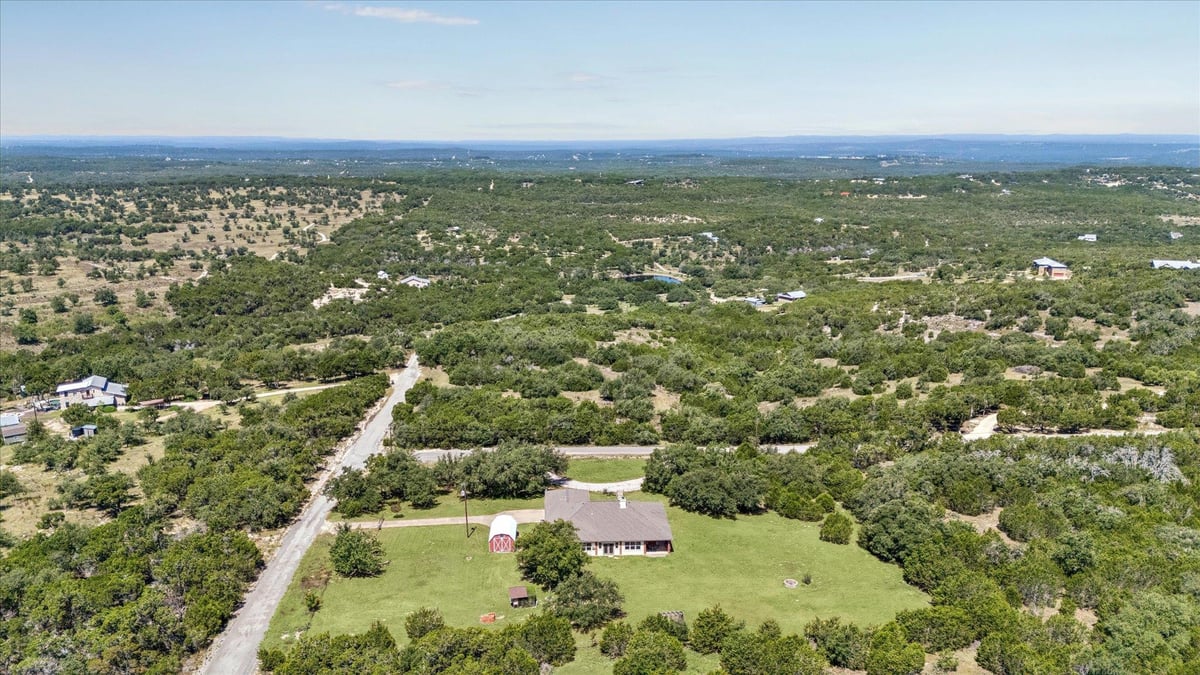 3660 Stagecoach Ranch LOOP - front exterior - Luxury home in Stagecoach Ranch, Dripping Springs, TX