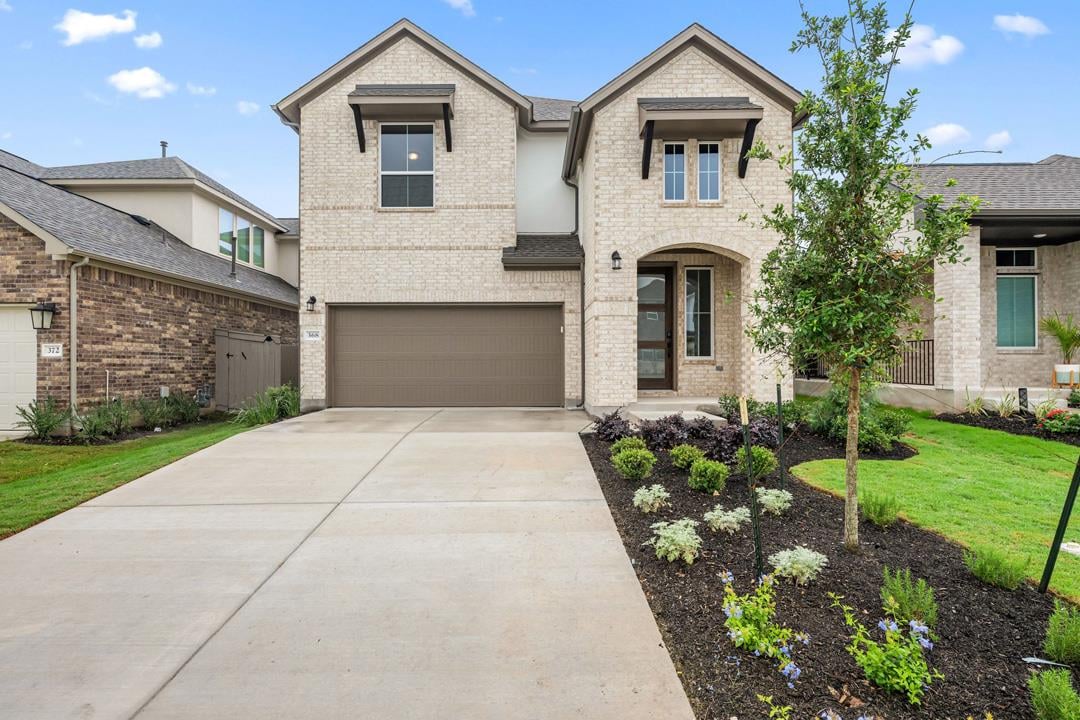 368 Brandywine Road - front exterior - Luxury home in Flora, Hutto, TX