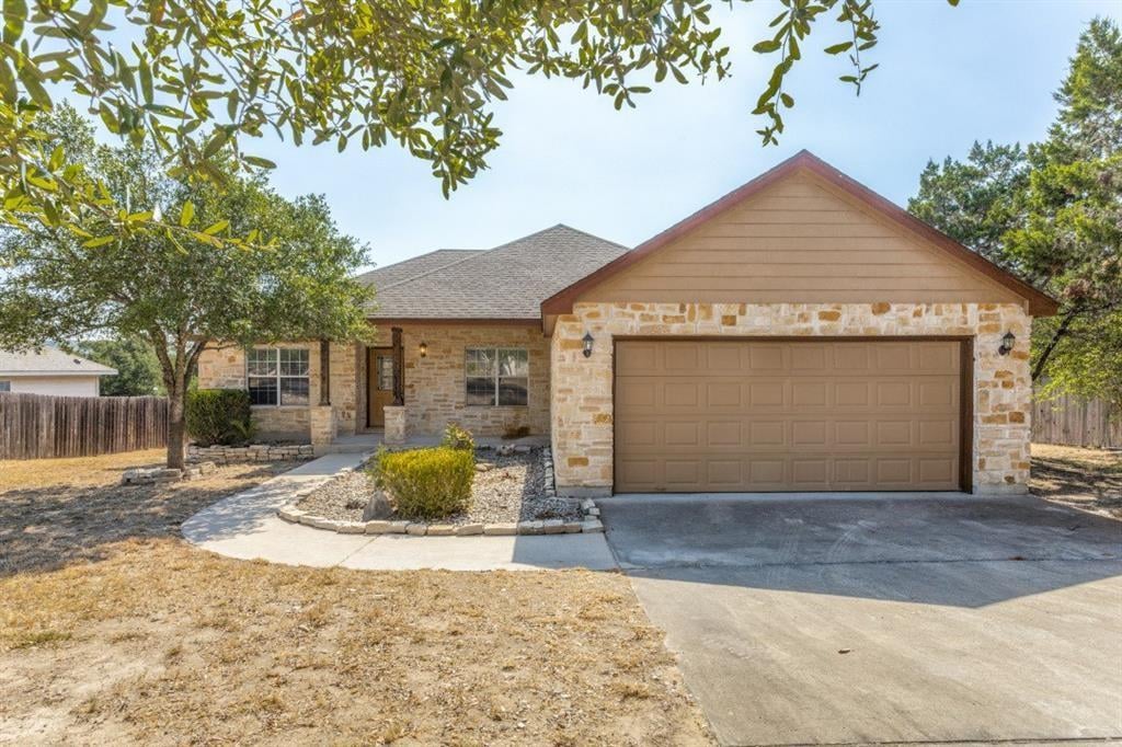 View 37 Champions Cir in Woodcreek Sec 2 37 Champions Cir - property photo 1 - Luxury home in Woodcreek Sec 2, Wimberley, TX