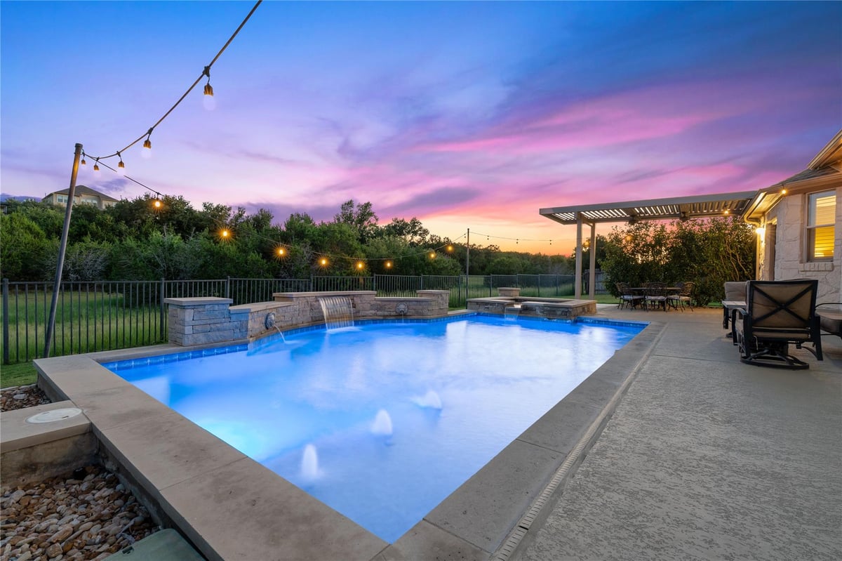 View 370 Harris DR in Austin 370 Harris DR, photo 1, Austin, Austin, TX