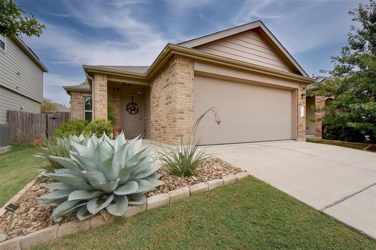 View 3700 Black Granite Dr in Colorado Crossing Iv Sec 6-A 3700 Black Granite Dr - front exterior - Luxury home in Colorado Crossing Iv Sec 6-A, Austin, TX