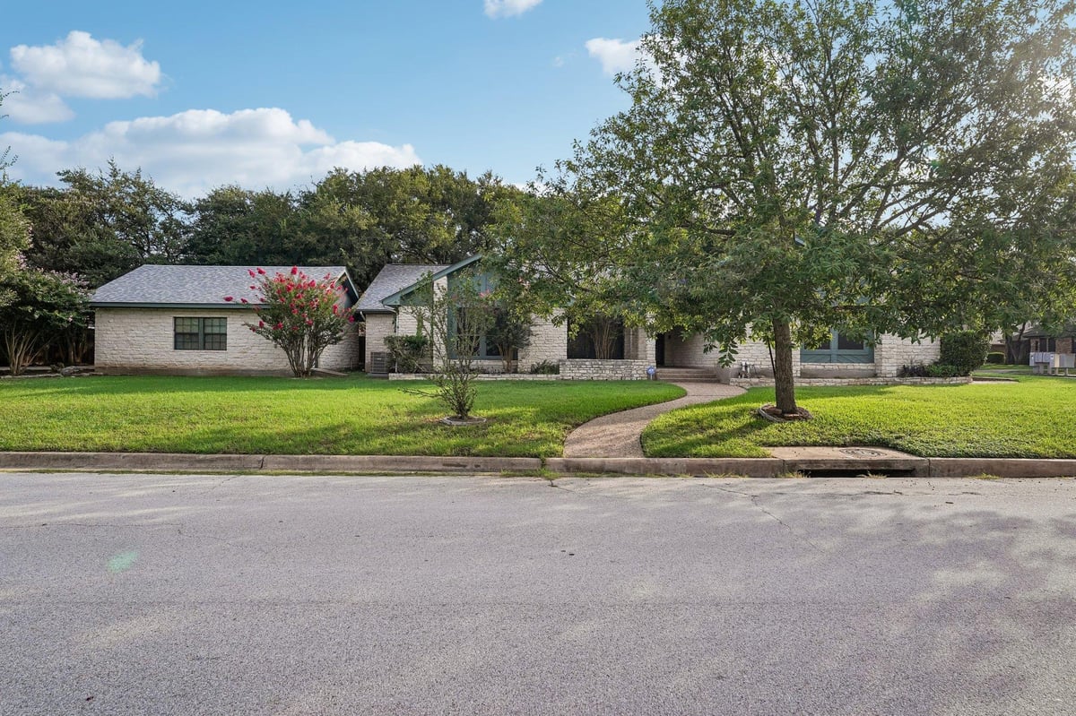 View 3700 Shady Valley DR in Shady Hollow Sec 03-B 3700 Shady Valley DR - property photo 1 - Luxury home in Shady Hollow Sec 03-B, Austin, TX