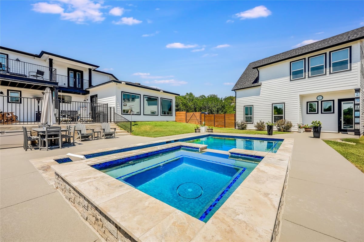 View 3701 Boone Dr in Highland Lake Estates Sec 09 3701 Boone Dr - property photo 1 - Luxury home in Highland Lake Estates Sec 09, Lago Vista, TX