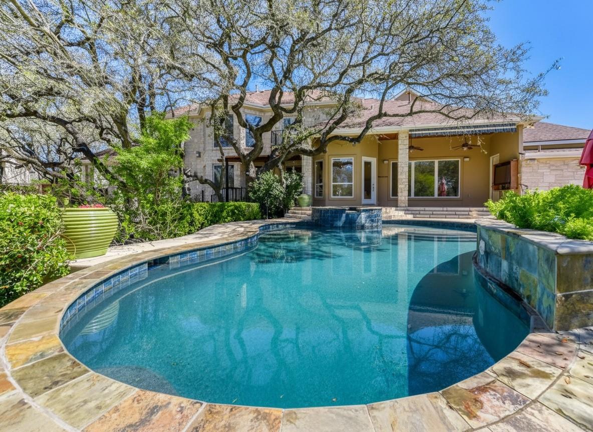 3704 Kenora Ct - front exterior - Luxury home in Uplands Ph 01, Austin, TX