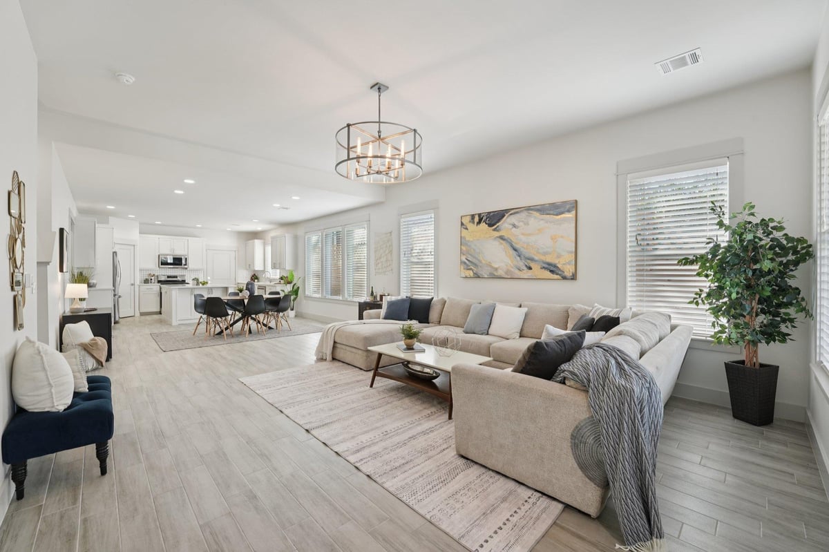 Living area at 3711 Cedar St - 4 bed 4 bath home